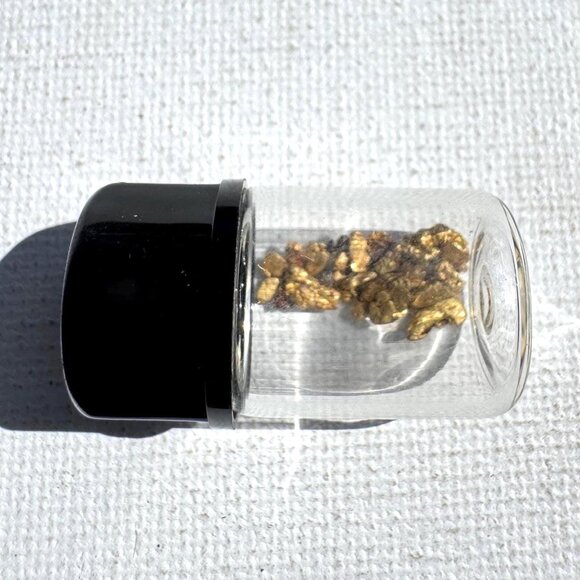 1 gram of California Gold Nuggets in Glass Jar - Natural Placer Gold Specimens - Picture 2 of 5